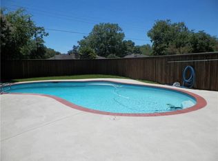 926 Green Ridge Dr, Duncanville, TX 75137