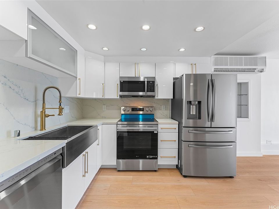 1350 Ala Moana Blvd APT 1811, Honolulu, HI 96814 | MLS #202601368
