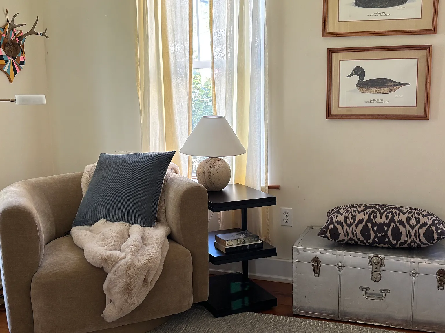 2 bed, 1.5 bath, 1300 sqft, $1,600 — Photo 4
