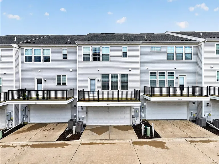 8013 Central Park Dr — Photo 32