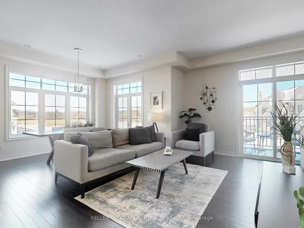 53 Blackpool Ln, East Gwillimbury, ON L9N 0R7