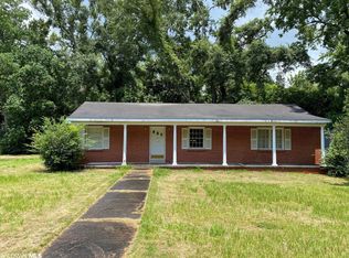 411 E 3rd St, Bay Minette, AL 36507