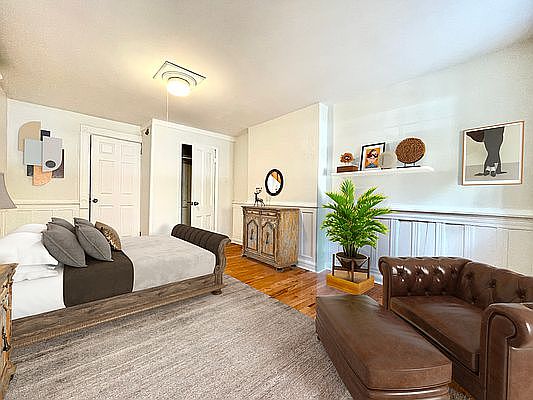 1st image of 348A Hancock St Floor 2