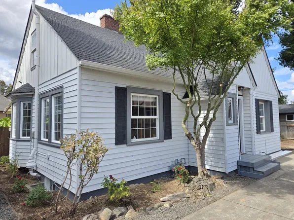 1033 SE 223rd Ave, Gresham, OR 97030