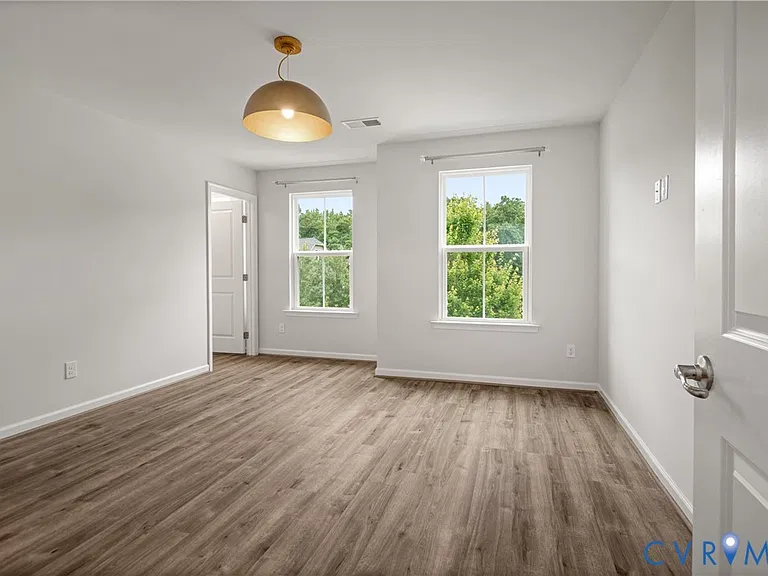16848 White Daisy Loop — Photo 26
