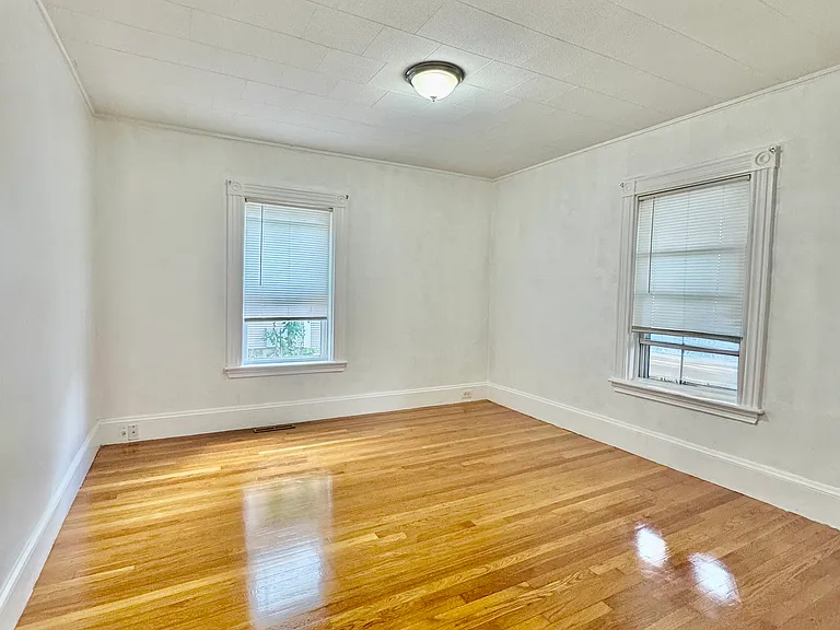 68 Farrington St #1 — Photo 8