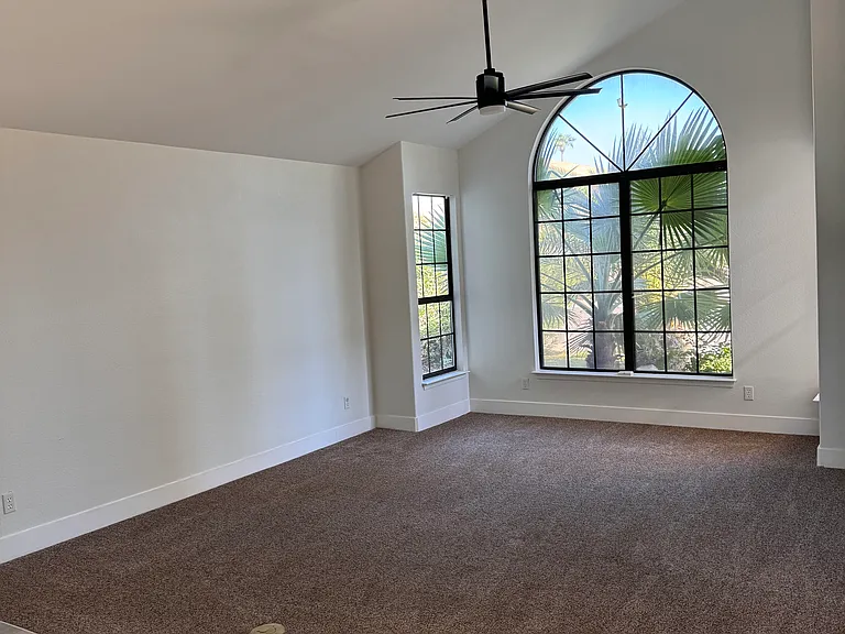 3340 S Oleander Dr — Photo 11