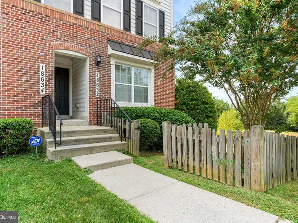 18632 Poplar Glen Ct #9, Boyds, MD 20841