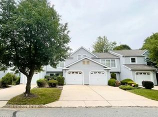 214 Manahan Ct, East Brunswick, NJ 08816