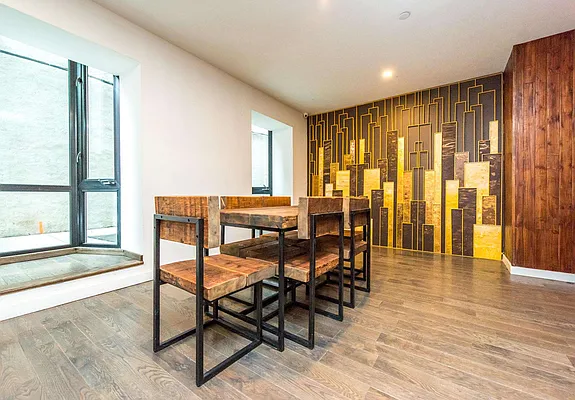 Rented by Nooklyn NYC LLC | media 25