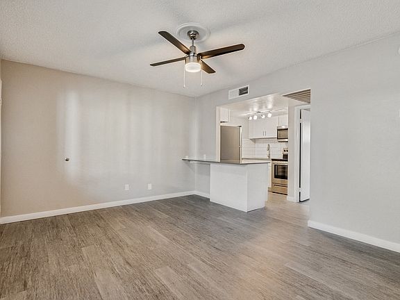 4th image of 2645 E Cactus Rd APT 143