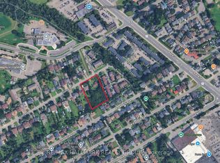 1580 Goth Ave #1570, Ottawa, ON K1T 1E4