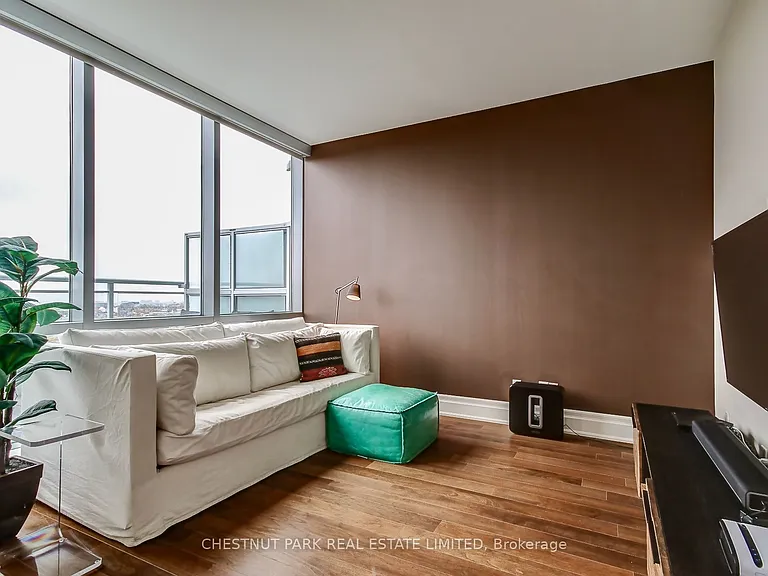 2 Fieldway Rd #Penthouse 05 — Photo 13