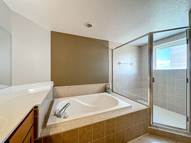 110 Warsteiner Way #301 — Photo 22
