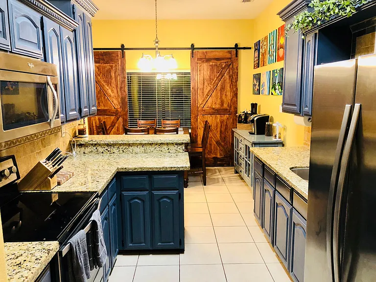 800 Chickadee — Photo 8