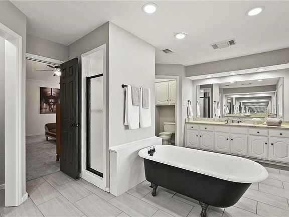 5th image of 452 Moran Dr