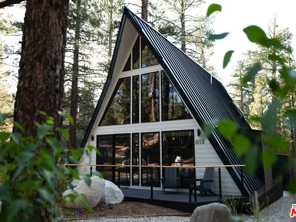 613 Rose Hill Dr, Big Bear City, CA 92314