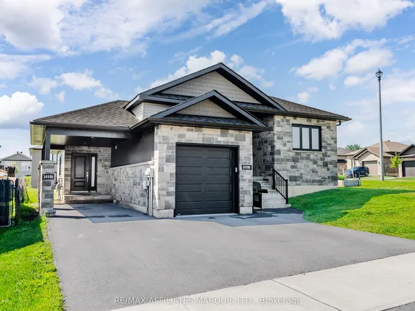 2459 Watson Cres, Cornwall, ON K6H 0H9