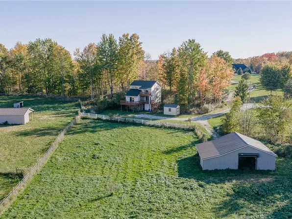 2729 State Route 82, Aurora, OH 44202