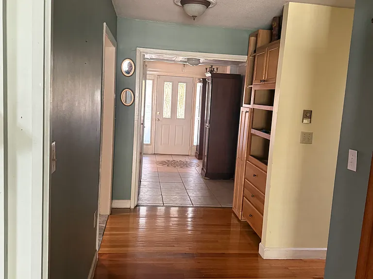 8619 McGuire Rd — Photo 14
