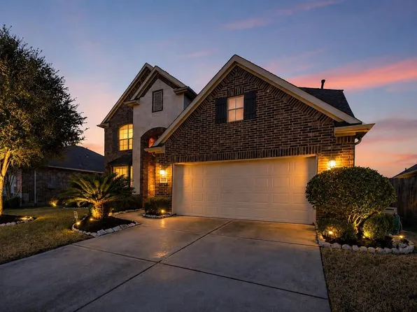 6307 Falling Briar Ln, Sugar Land, TX 77479