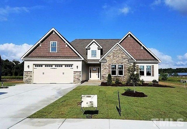 1st image of 332 Kingston Cir