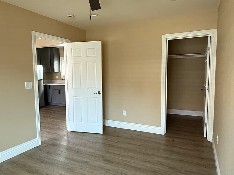 1702 S Mayflower Ave #U — Photo 6