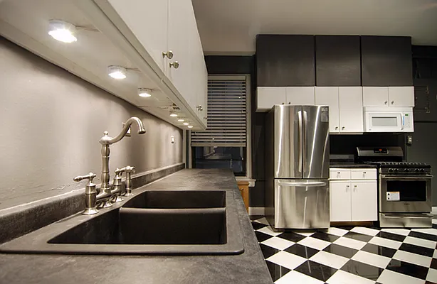 Rented by WAM Partners - William Moses Co. | media 25