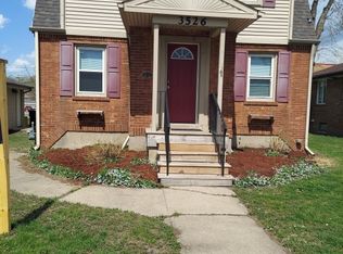 3526 Lake St, Lansing, IL 60438