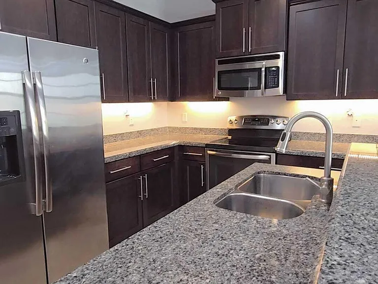 243 SW 7th Ct #243 — Photo 7