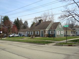 355 Congdon Ave, Elgin, IL 60120