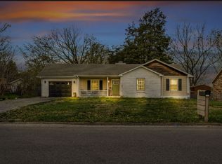1202 Windchase Dr, Clarksville, TN 37042
