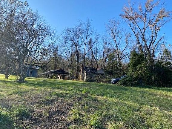 4th image of 8403 Running Creek Rd