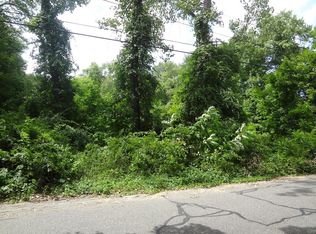 33 North St, Three Rivers, MA 01080