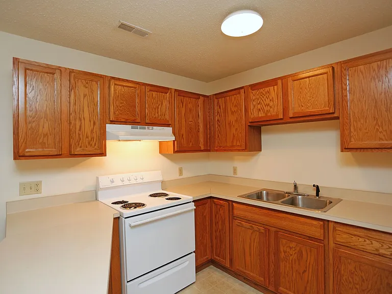 Prairie Ridge Apartments — Photo 8