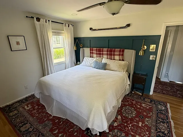 2735 Woodstock Rd — Photo 4