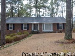 3125 Brechin Rd, Fayetteville, NC 28303