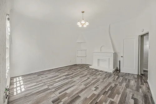 1619 Walnut St #D Photo 1