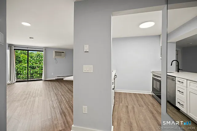 38 N Main St #15 — Photo 3