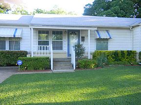 3rd image of 1103 E Russell Ave