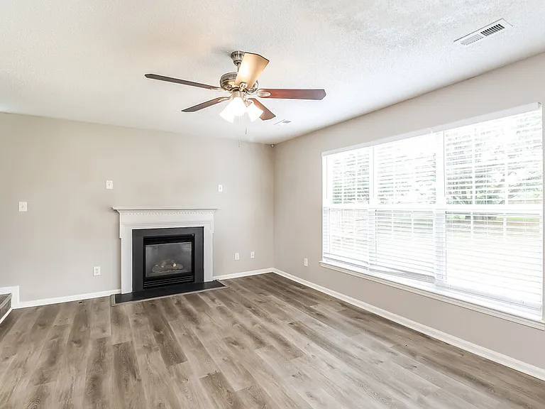 2909 Dairywood Ln — Photo 5