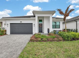 10195 SW Latium Way, Port Saint Lucie, FL 34987