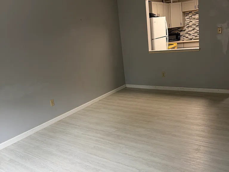 90 Sciota Ave #5 — Photo 2