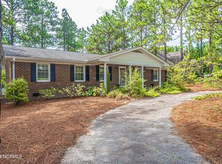 635 Pee Dee Rd, Southern Pines, NC 28387