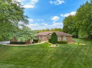 59 Watergate Dr, South Barrington, IL