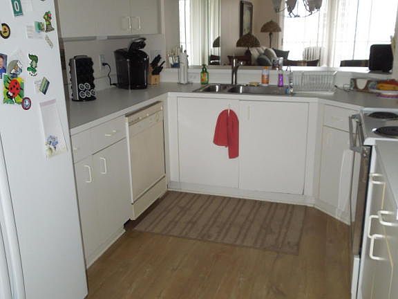 5th image of 7750 Trent Dr #204