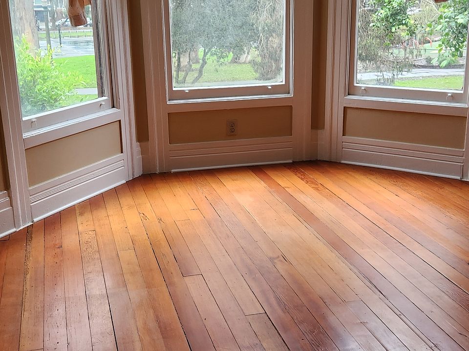 1st image of 1771 Oak St