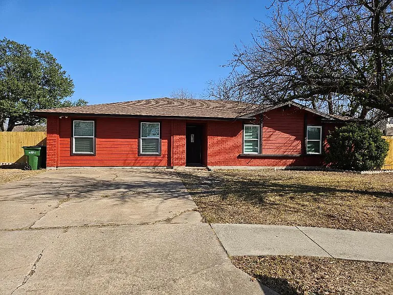 1511 W Mesa Park Dr — Photo 1