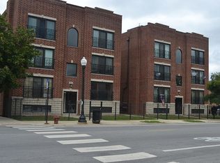 5652 W 63rd St APT 3W, Chicago, IL 60638