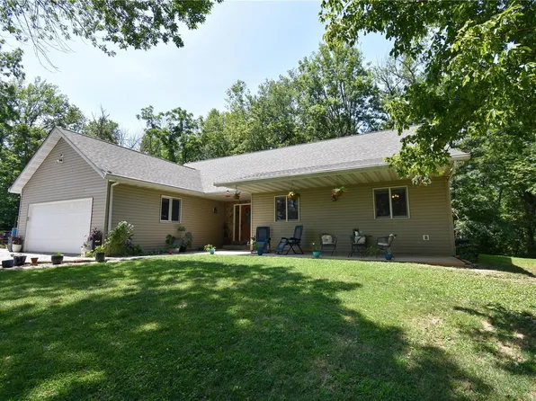 18315 Schumacher Rd, Aviston, IL 62216